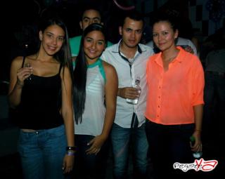 Foto 25 de CIAO CLUB - EL PEÑON ( Cali ) 2013-11-05 en CIAO CLUB - EL PEÑON ( Cali ), Cali