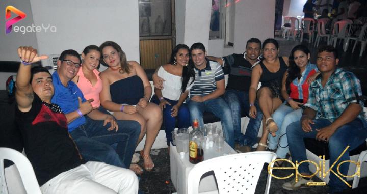 Foto 45 de Epika - Amor & Amistad Sep. 2016 en Epika Night Club, Cali