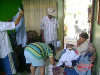 Foto 15 de Barranca Las Granjas entrega donaciones en Barranca Las Granjas entrega donaciones, Barrancabermeja