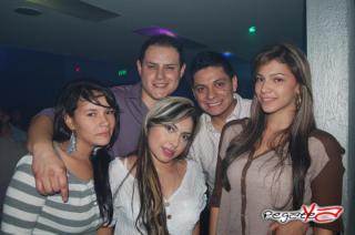 Foto 64 de Luxury 27 Abril en Discoteca Luxury Medellin, Medellín