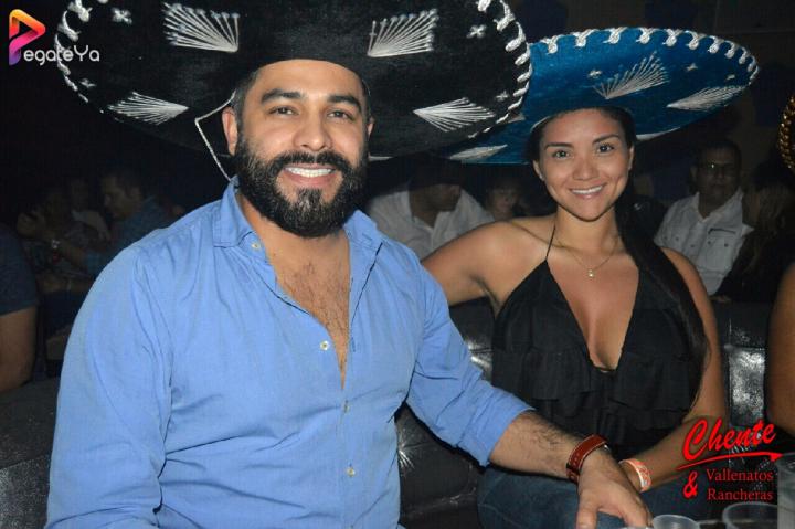 Foto 10 de Chente - 5to Fds Abril 2017 en CHENTE Vallenatos y Rancheras, Cali