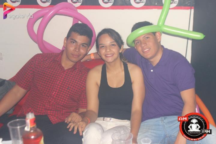 Foto 58 de Ampm Bar - AMOR & AMISTAD 2016 en Am / PM Bar - Cali, Cali