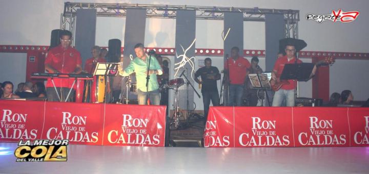 Foto 98 de La Mejor Cola del Valle 2014 ( Final ) en Space Menga, Cali