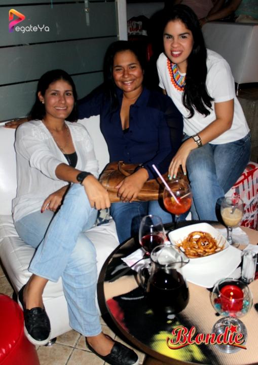 Foto 33 de Blondie - 1er FDS Julio 2015 en Blondie Bar Cali, Cali