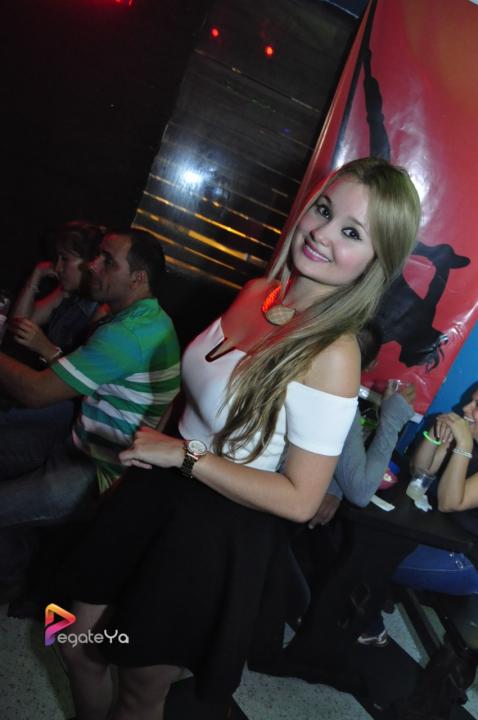Foto 2 de El Manicomio sábado 02 de mayo 2015 en Discoteca El Manicomio Bucaramanga, Bucaramanga