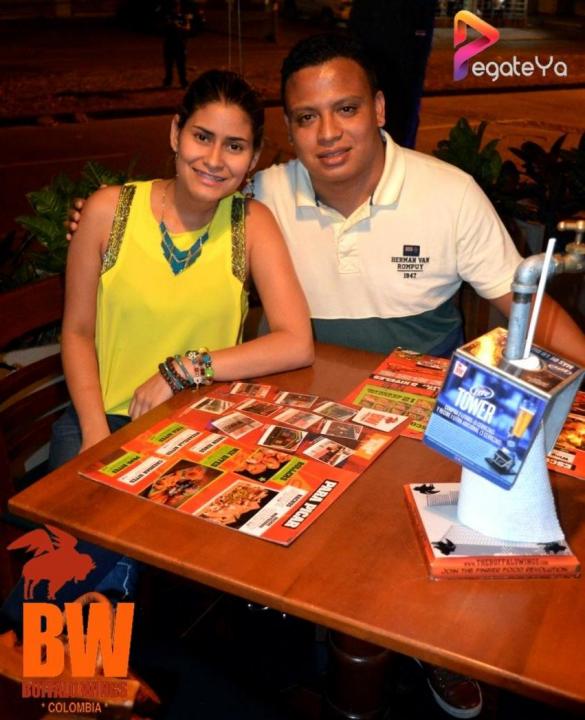 Foto 12 de Bufalo Wings - 3er FDS Julio 2015 en Búfalo Wings - Cali, Cali