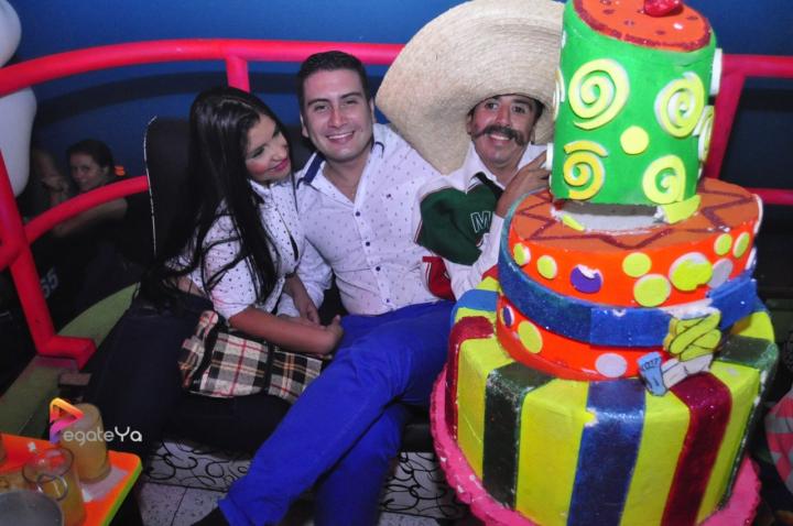 Foto 26 de El Manicomio sábado 09 de mayo 2015 en Discoteca El Manicomio Bucaramanga, Bucaramanga