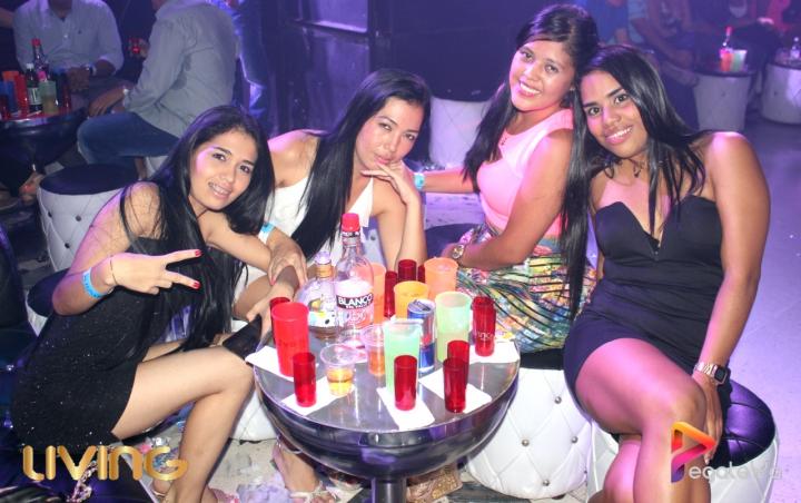 Foto 13 de Living Night Club - 5to FDS Enero 2015 en Living Night Club, Cali