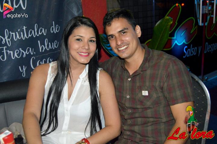 Foto 11 de La Lora - 2do Fds Mayo 2017 en La Lora Bar, Cali