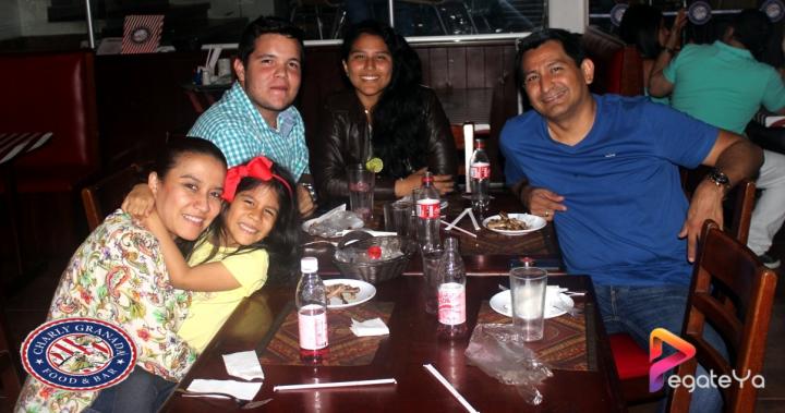 Foto 9 de Charly - Granada / Febrero 21 del 2015 en Charly, Cali