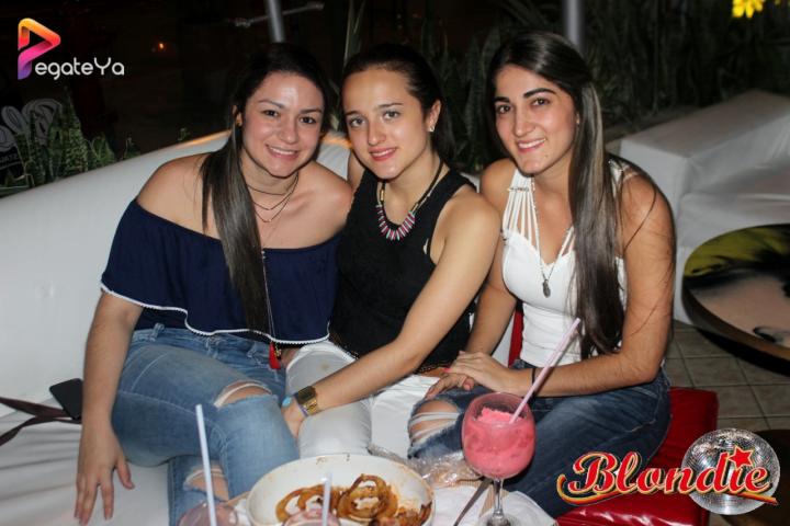 Foto 14 de Blondie - 2do FDS Dic. 2015 en Blondie Bar Cali, Cali