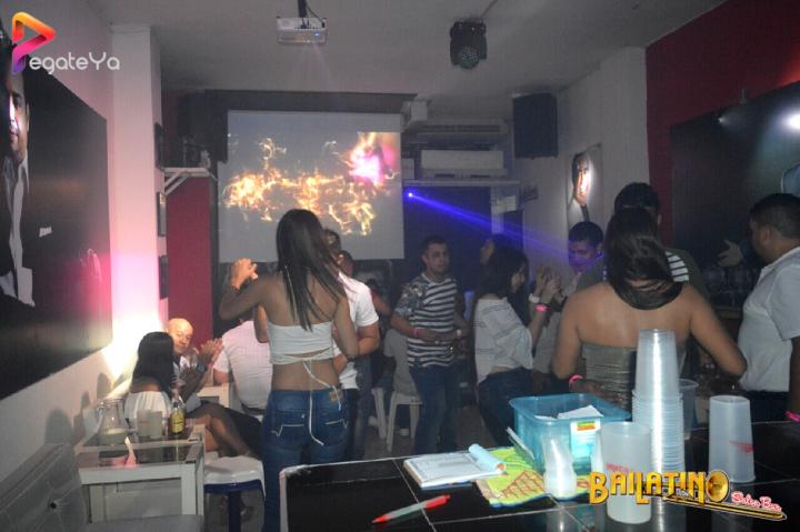 Foto 51 de Bailatino - AMOR & AMISTAD 2016 en Bailatino - Bar, Cali