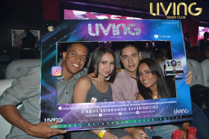 Foto 22 de Living Night Club - 2do/3er fds Junio en Living Night Club, Cali