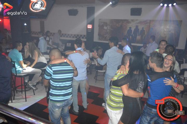 Foto 16 de Ampm Bar - 4TO Fds Abril 2016 en Am / PM Bar - Cali, Cali