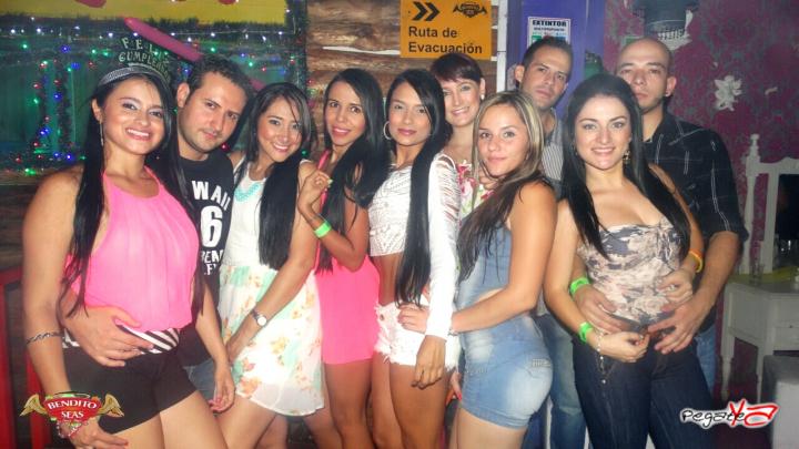 Foto 62 de Bendito Seas - Septiembre 13 en Discoteca Bendito Seas Medellin, Medellín