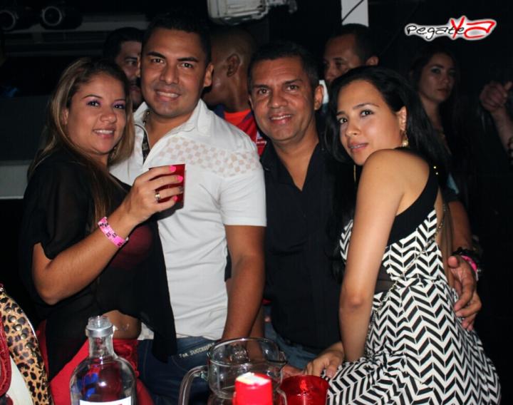 Foto 84 de Lolas Club - Amor y Amistad en Lolas Club Menga Cali, Cali