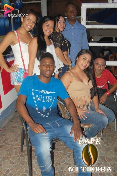 Foto 9 de Cafe mi Tierra - 5to Fds Abril 2016 en Cafe Mi Tierra, Cali