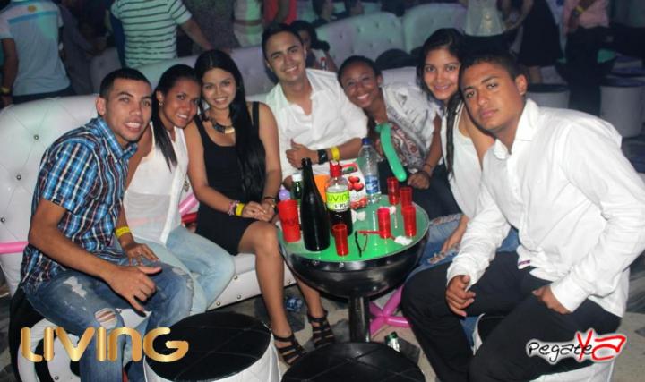 Foto 70 de Living Night Club - Oct 11 en Living Night Club, Cali