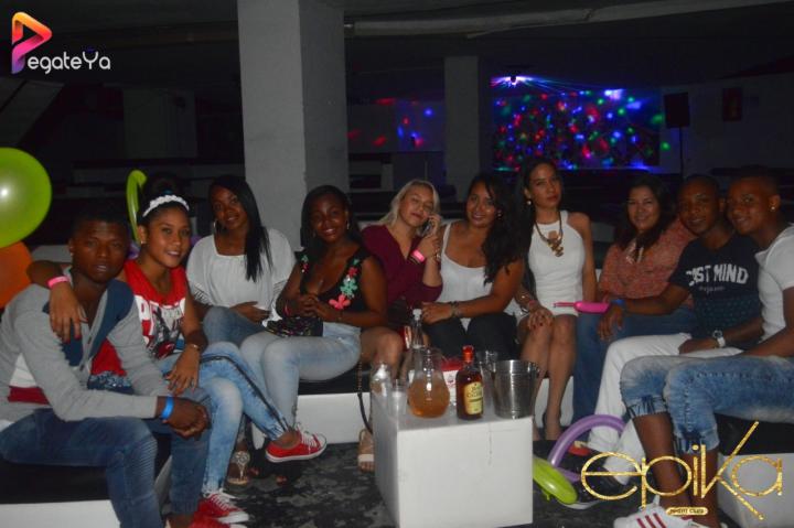 Foto 34 de EPIKA - 3ER / 4to FDS MAYO 2016 en Epika Night Club, Cali