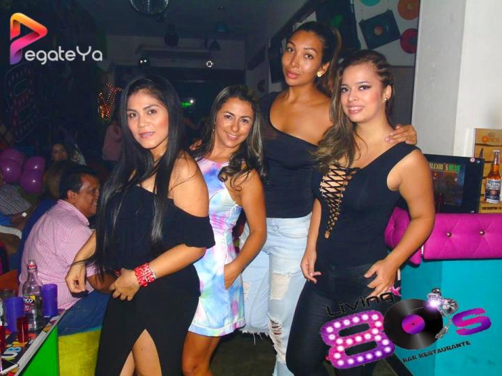 Foto 9 de living 80 - 3er / 4to Mayo 2016 en Living Ochentas Cali, Cali