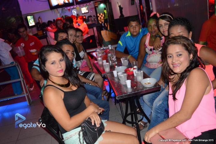 Foto 29 de NEW YORK - 21 de febrero de 2015 en Discoteca New York Bucaramanga, Bucaramanga