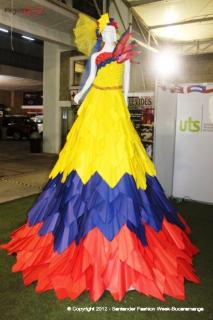 Foto 2 de 05 Julio 2012 - Santander Fashion Week en Eventos en Bucaramanga, Bucaramanga