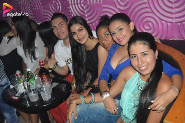 Foto 7 de la clave - AMOR & AMISTAD 2016 en La Clave Night Club, Cali