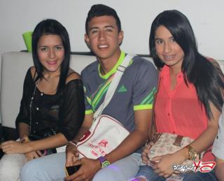 Foto 33 de Noviembre 30 del 2013 en Babel / Barra Libre Cali, Cali