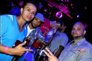 Foto 73 de Discoteca Aqua Medellin - 20 de julio en Discoteca Aqua Medellin, Medellín