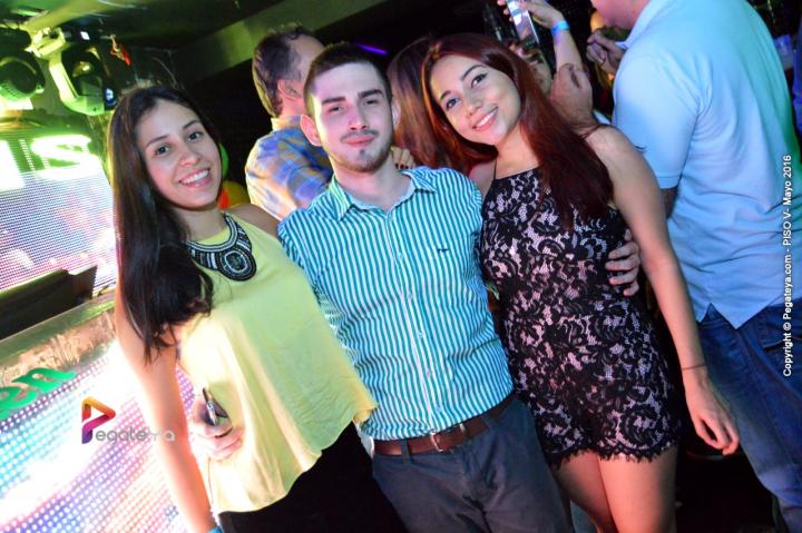Foto 51 de PISO V - sabado 28 de mayo de 2016 en Bar Piso V Bucaramanga, Bucaramanga