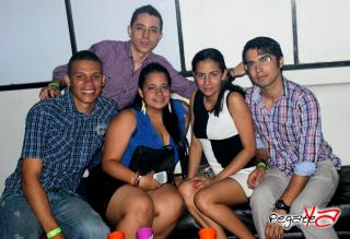 Foto 6 de Mayo 11 del 2013 en Babel / Barra Libre Cali, Cali