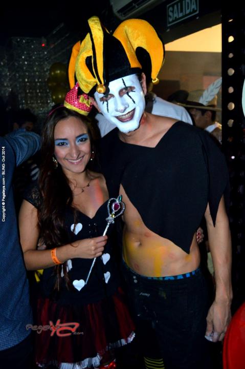Foto 97 de Bling viernes 31 de octubre de 2014 en Bar Bling Bucaramanga, Bucaramanga