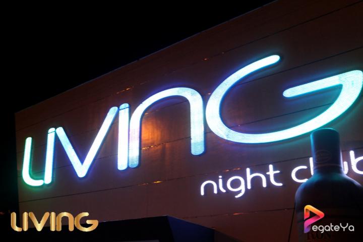 Foto 15 de Living - 1er FDS Febrereo 2015 en Living Night Club, Cali