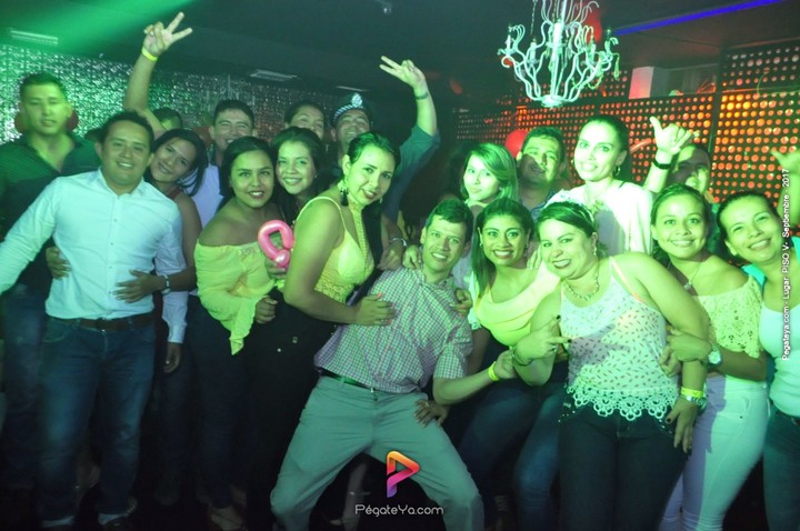 Foto 11 de PISO V - sábado 2 de sep 2017 en Bar Piso V Bucaramanga, Bucaramanga