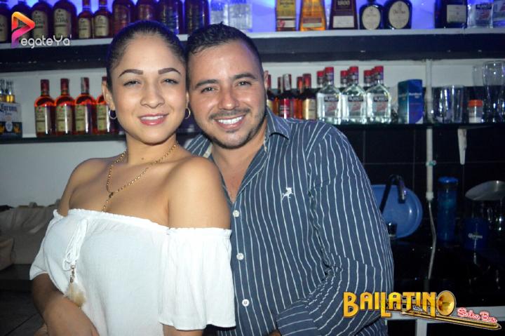 Foto 25 de Bailatino - 2do Fds Mayo 2017 en Bailatino - Bar, Cali