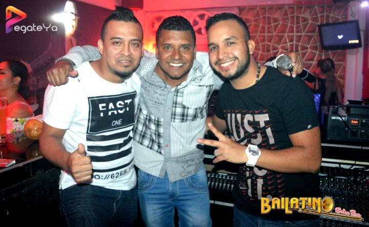 Foto 23 de Bailatino - 1er / 2do Fds Enero 2017 en Bailatino - Bar, Cali