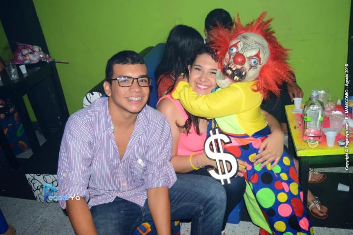 Foto 17 de El Manicomio sábado 22 de agosto 2015 en Discoteca El Manicomio Bucaramanga, Bucaramanga