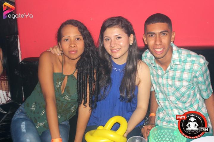 Foto 59 de Ampm Bar - AMOR & AMISTAD 2016 en Am / PM Bar - Cali, Cali