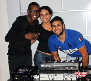 Foto 105 de Octubre 04 del 2013 en Babel / Barra Libre Cali, Cali