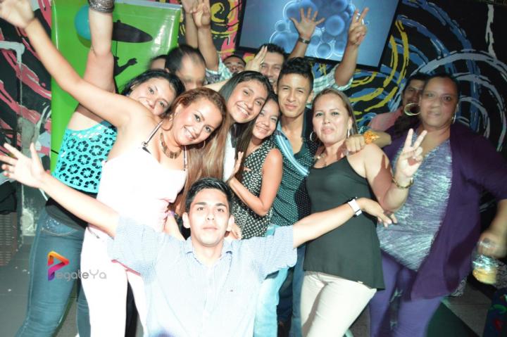 Foto 23 de Discoteca El Manicomio 21 de marzo 2015 en Discoteca El Manicomio Bucaramanga, Bucaramanga