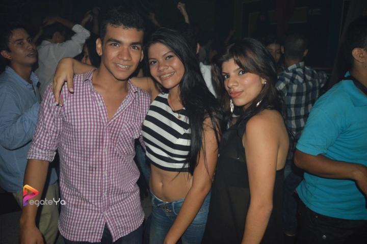 Foto 17 de El Manicomio sábado 28 de marzo 2015 en Discoteca El Manicomio Bucaramanga, Bucaramanga