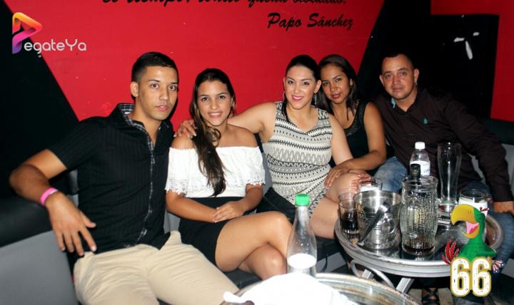 Foto 23 de La lora Bar - 1er Fds Mayo 2016 en La Lora Bar, Cali