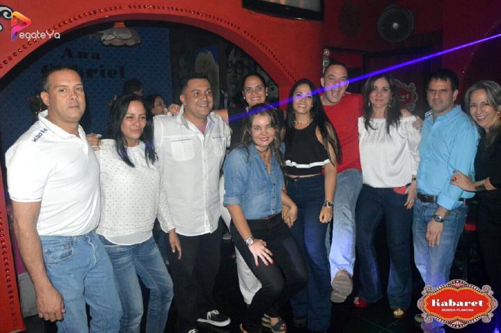 Foto 9 de Kabaret Bar - 1er Fds Abril 2017 en Kabaret - Granada, Cali