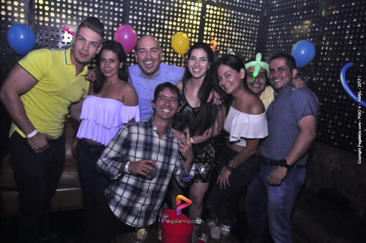 Foto 49 de PISO V - Sabado 8 de abril de 2017 en Bar Piso V Bucaramanga, Bucaramanga