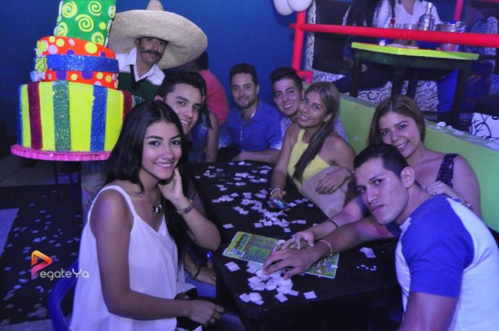 Foto 27 de El Manicomio sábado 09 de mayo 2015 en Discoteca El Manicomio Bucaramanga, Bucaramanga