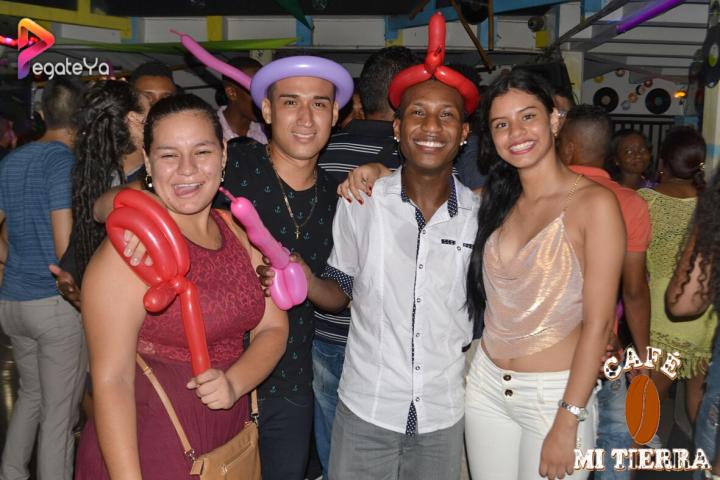 Foto 29 de Cafe Mi Tierra - 3er/4to Fds Abril 2017 en Cafe Mi Tierra, Cali