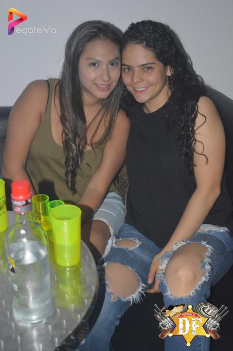 Foto 9 de DF DISCO CLUB - 3er FDS AGOSTO 2016 en El DF Club Discoteca
