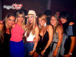 Foto 46 de Favela Club ( Esto Es Favela ) en Favela Club ( Esto Es Favela, Cali