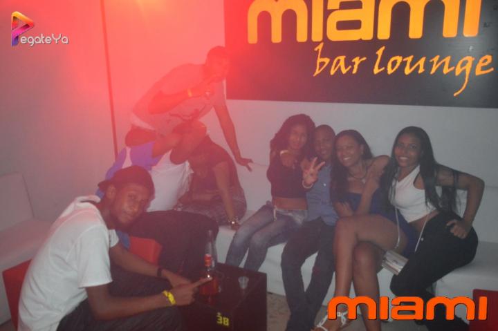 Foto 27 de Miami Bar - 3er & 4to Fds Marzo 2016 en Miami Bar Cali, Cali