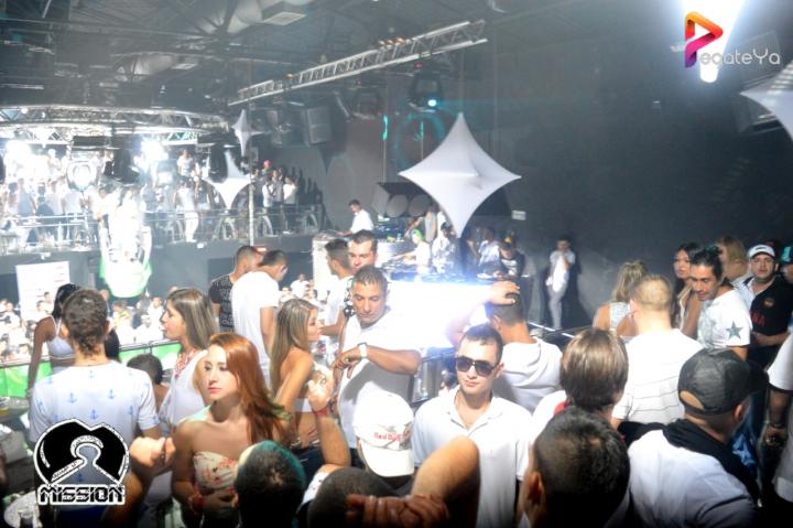Foto 68 de 5ta Edicion Fiesta Blanca - Mission Club en Pegateya Cali, Cali
